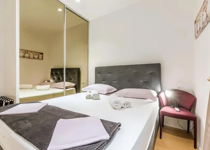 Lejlighed Eva Luxury Two Bedrooms & Bacvice