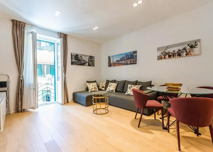 Eva Luxury Two Bedrooms & Bacvice Apartmán *