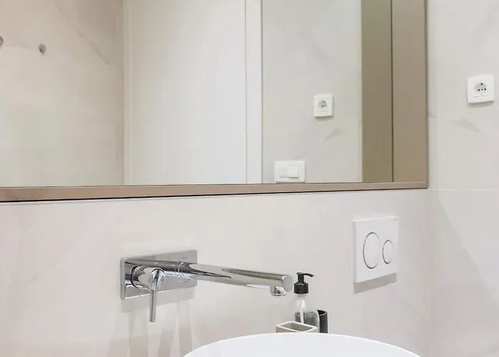 Apartman Eva Luxury Two Bedrooms & Bacvice Split